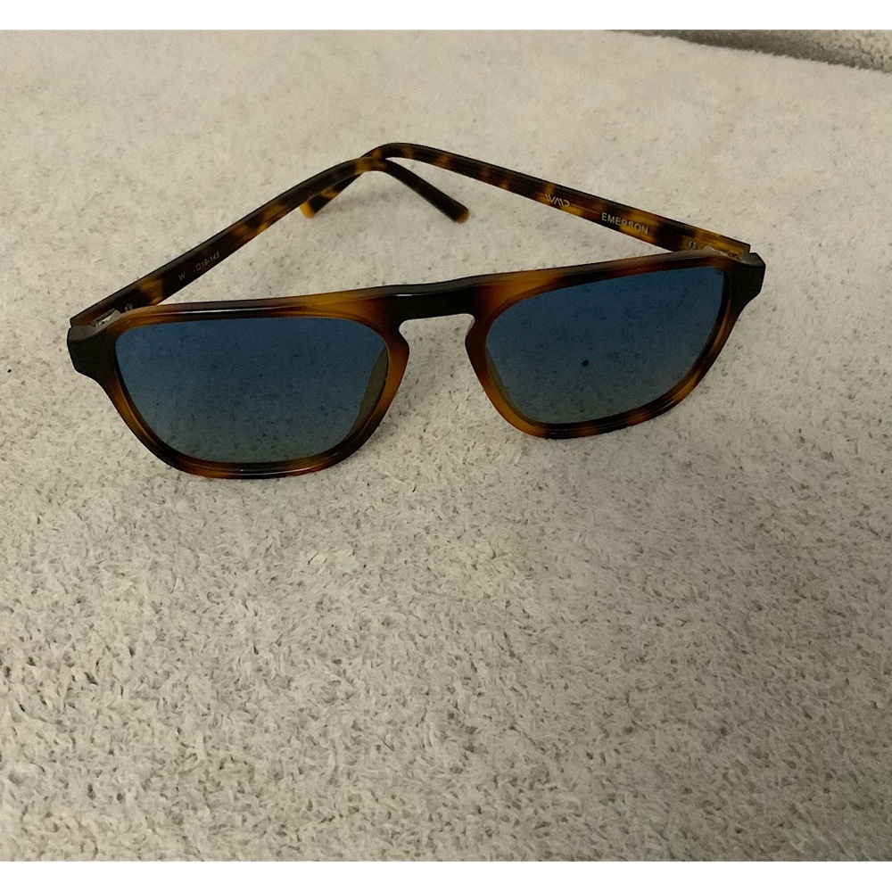 Sunglasses - Picture 2 of 3